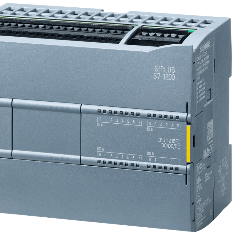 نمای نزدیک از سوئیچ سه فاز PLCO با دکمه زرد