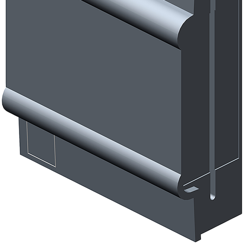 نمای نزدیک از یک جعبه باتری با برچسب روی آن