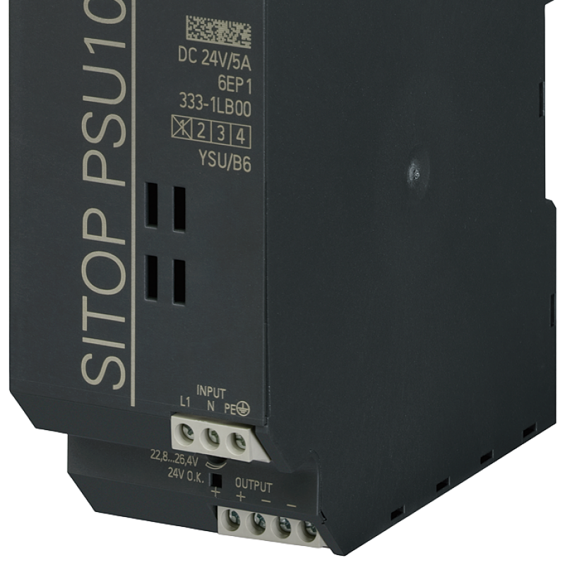 نمای نزدیک از یک منبع تغذیه مشکی با پس زمینه سفید