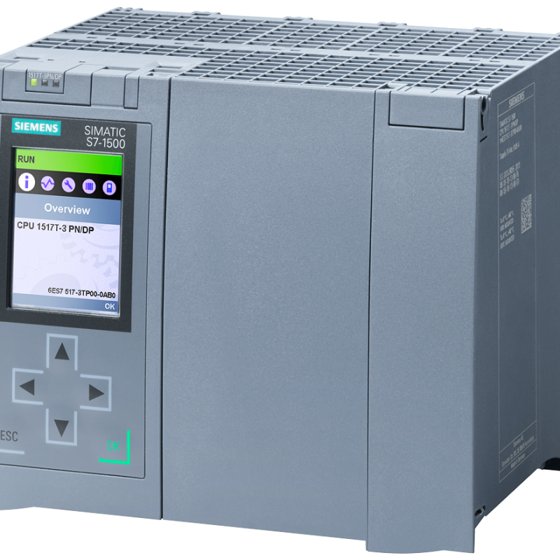 نمای نزدیک از یک کنترل پنل با یک دکمه روی آن