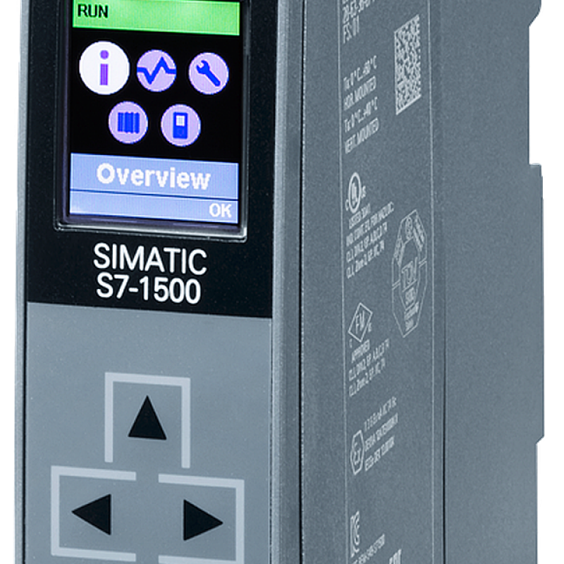 نمای نزدیک از یک کنترل پنل با نمایشگر دیجیتال