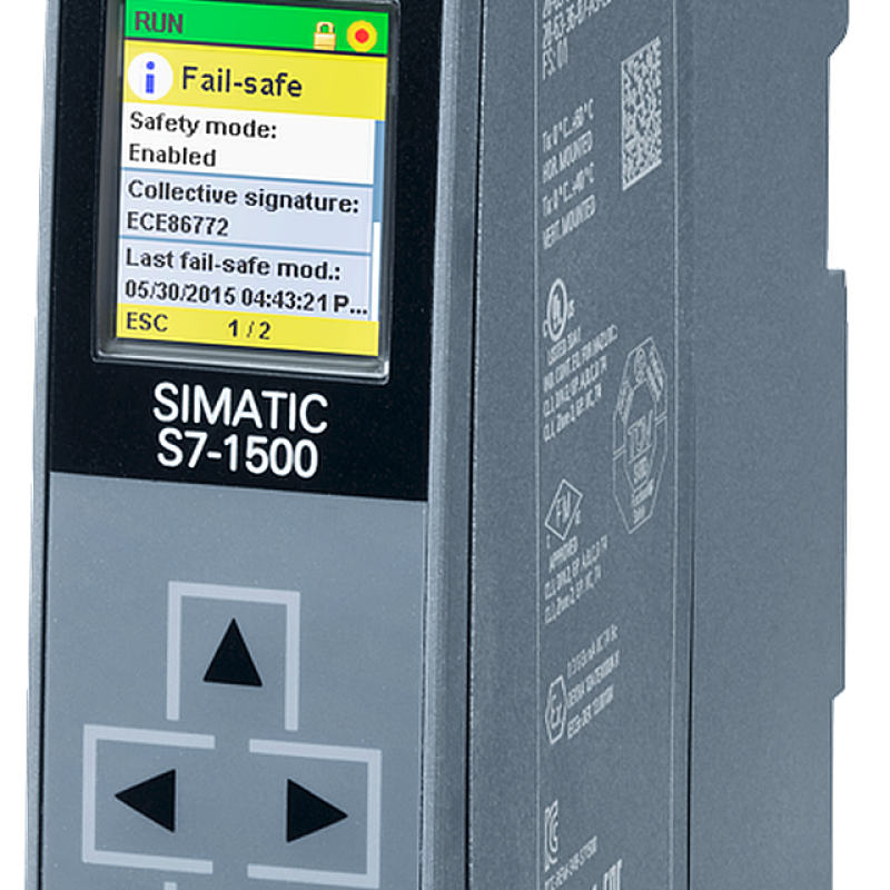 نمای نزدیک از یک دستگاه کامپیوتری با دکمه ای در کنار آن