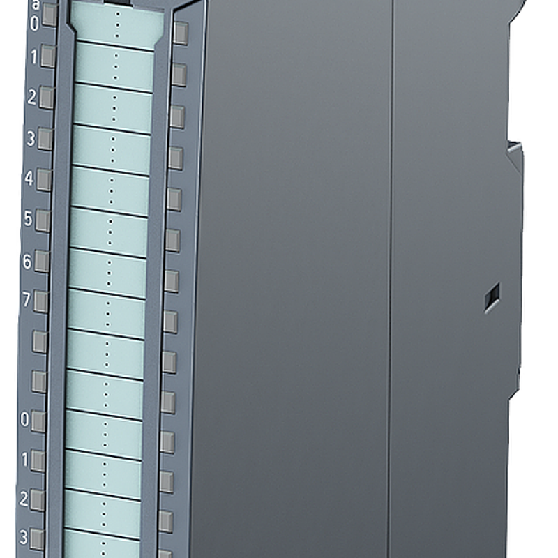 نمای نزدیک از یک ترمینال کامپیوتر با یک ساعت در جلو