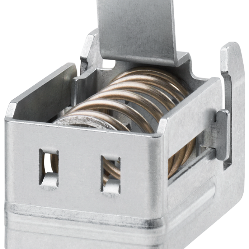 نمای نزدیک از یک دستگاه فلزی با سیم در آن